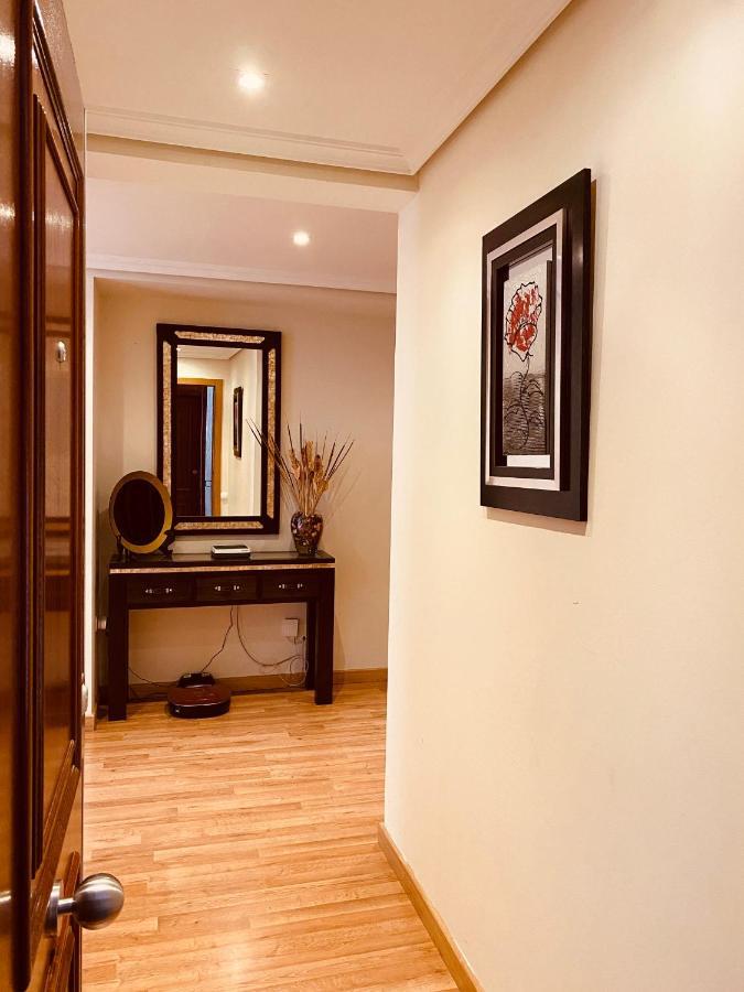 Be Luxury Apartment 20 Mts From The Beach เบนิดอร์ม ภายนอก รูปภาพ