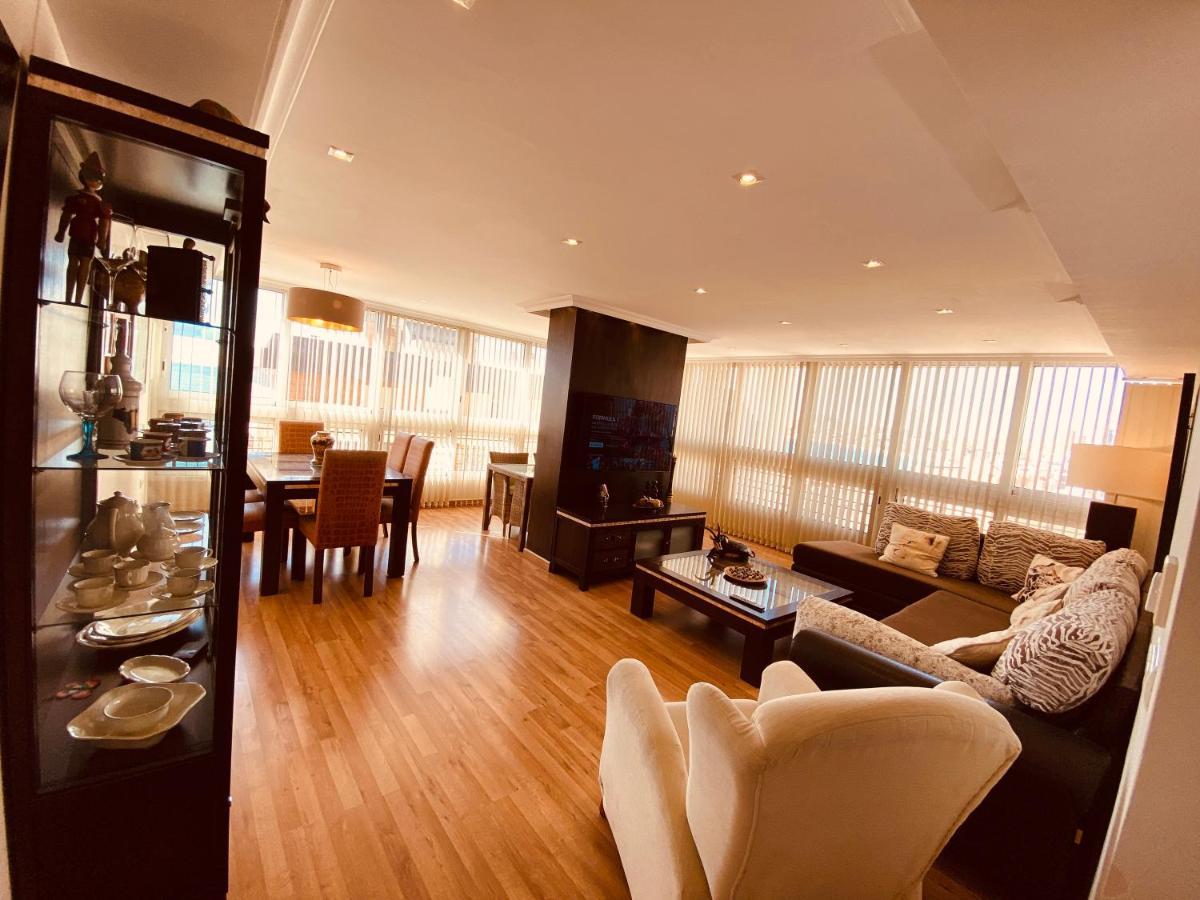 Be Luxury Apartment 20 Mts From The Beach เบนิดอร์ม ภายนอก รูปภาพ