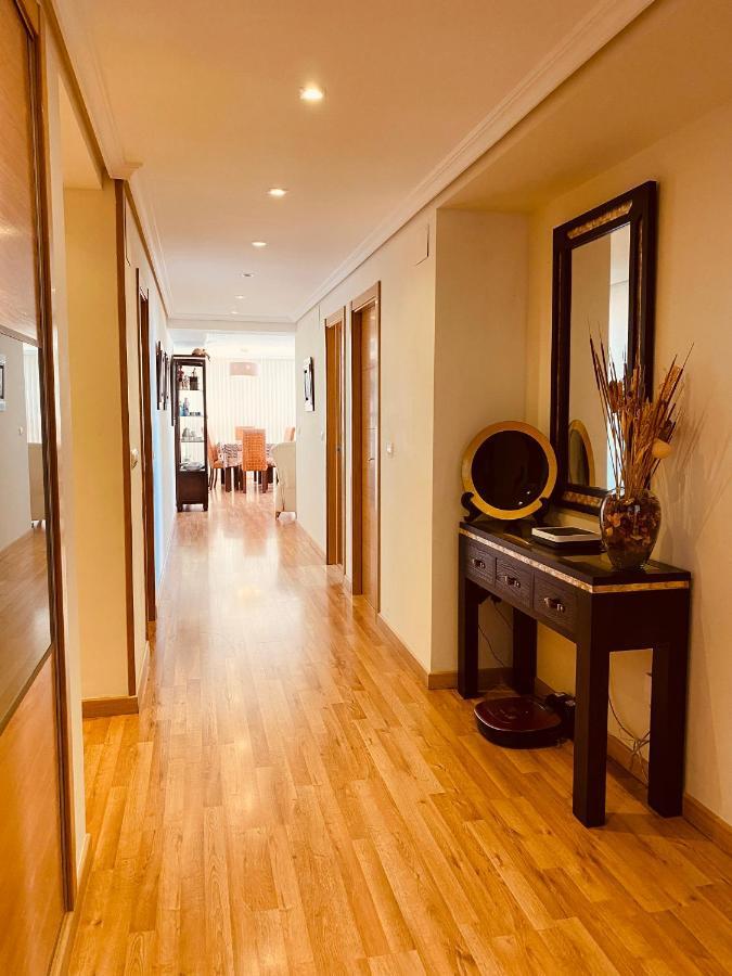 Be Luxury Apartment 20 Mts From The Beach เบนิดอร์ม ภายนอก รูปภาพ
